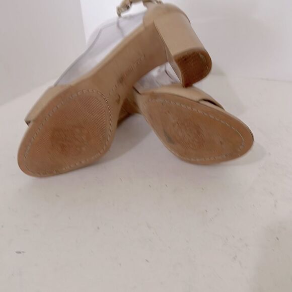 Vince Camuto Camel Leather Ankle Strap Heel Sandals Size 6 - Picture 4 of 4